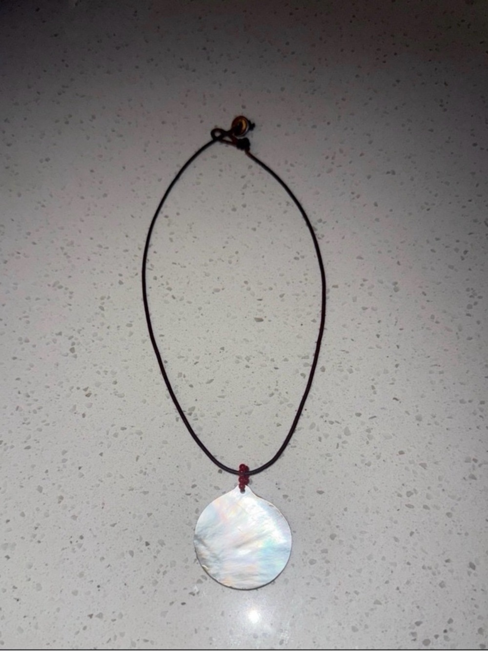 CHAN LUU Vintage Rare Hand Signed With Hand Painted Shell Necklace 16” - Picture 3 of 4